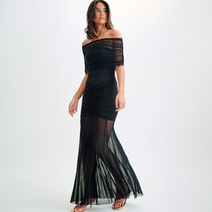 Transparentes Abendkleid mit Raffung